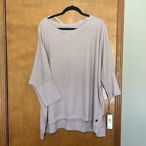 Calvin Klein light purple/mauve waffle knit performance top. Size 2XL
